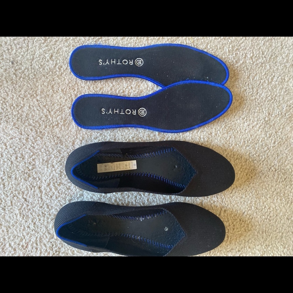 Black Round Toe Rothys - image 2